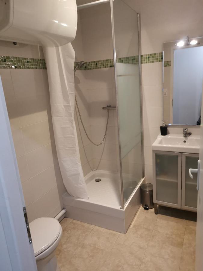 Studio Cosy Au Pied Du Metro Flachet 维勒班 外观 照片